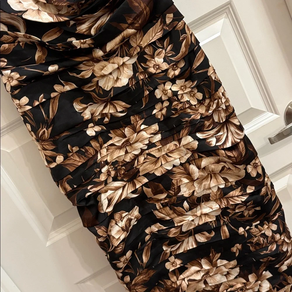 ✨NWT~Express Satin Ruched Bodycon Dress✨